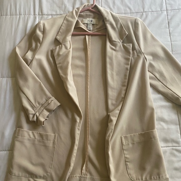 Mid Sleeve Blazer - Picture 1 of 1